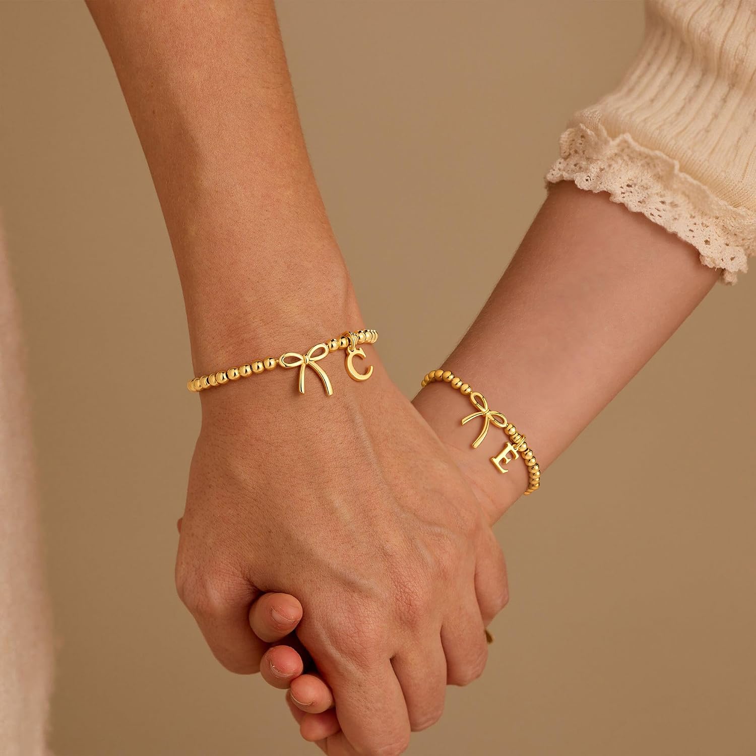 M MOOHAM Bow Initial Bracelets for Women Girls, Letter A-Z Beaded Bracelet