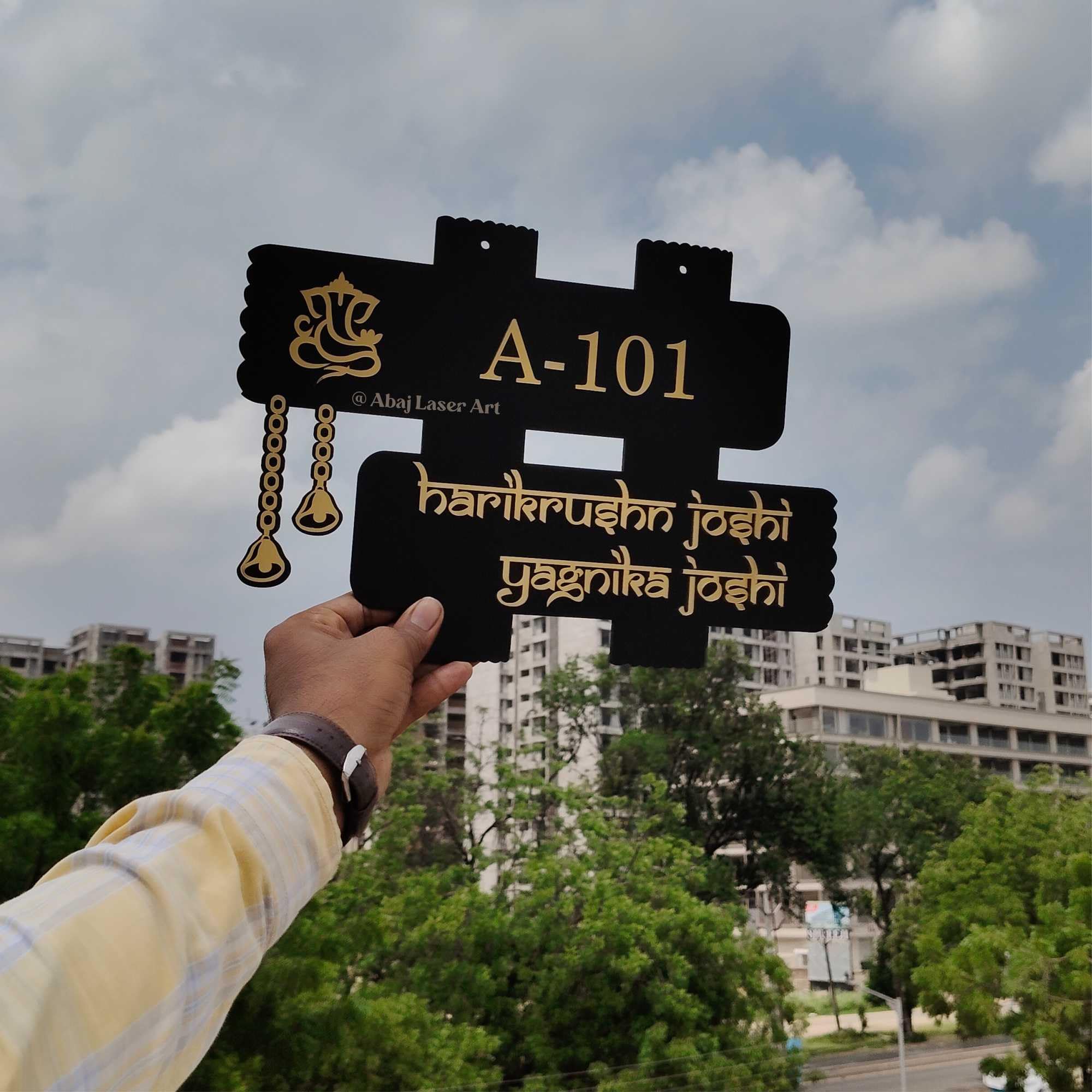 ABAJ Wooden Personalized Name Plate (14 * 10 Inch) for Home Entrance | Stylish Look, Clear Visible | with 3D Letters | Ideal for Indoor House, Villa, Bungalow & Flat | Black with Golden Letters 3