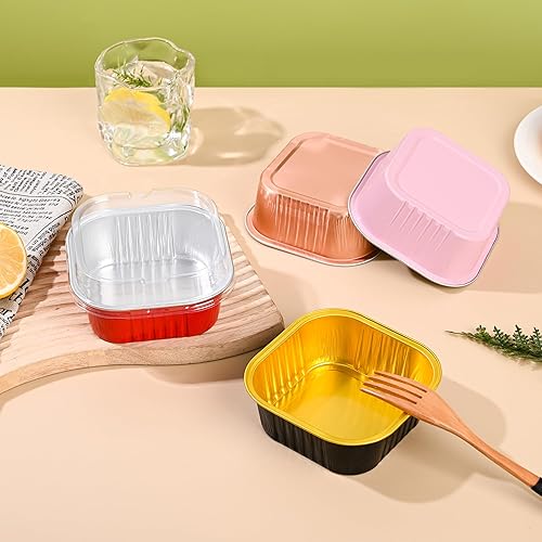 Miniatura 6 de Findful Mini Moldes para Pasteles con Tapas (10oz, 40 Unidades) Moldes de Papel de Aluminio Cuadrados Forros para Cupcakes Tazas de Hornear para