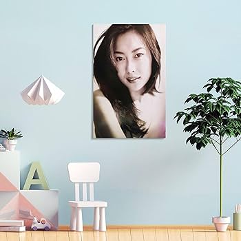 Amazon.co.jp: 中山美穂なかやま みほ 写真 ポスター (24) ホーム装飾