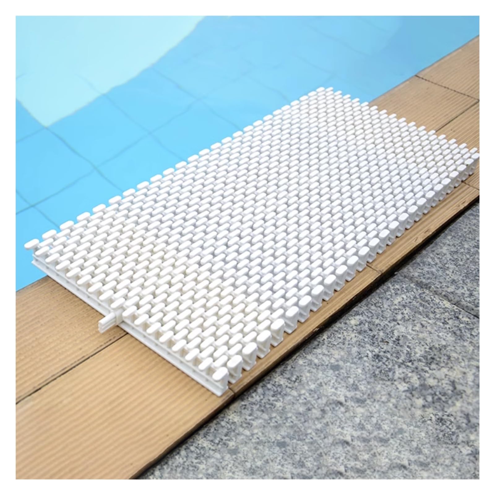 Grille de piscine pour drain de trop-plein, idéale pour sécuriser les patios et terrasses