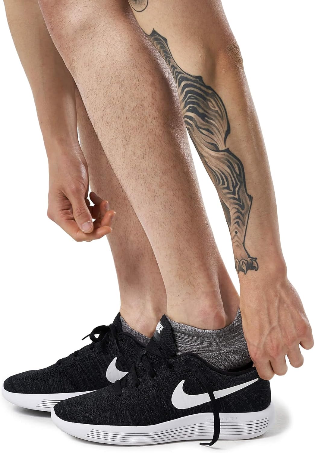 Mr. Davis Moisture Wicking Performance Athletic Sock Comfort Fit 3 Pack