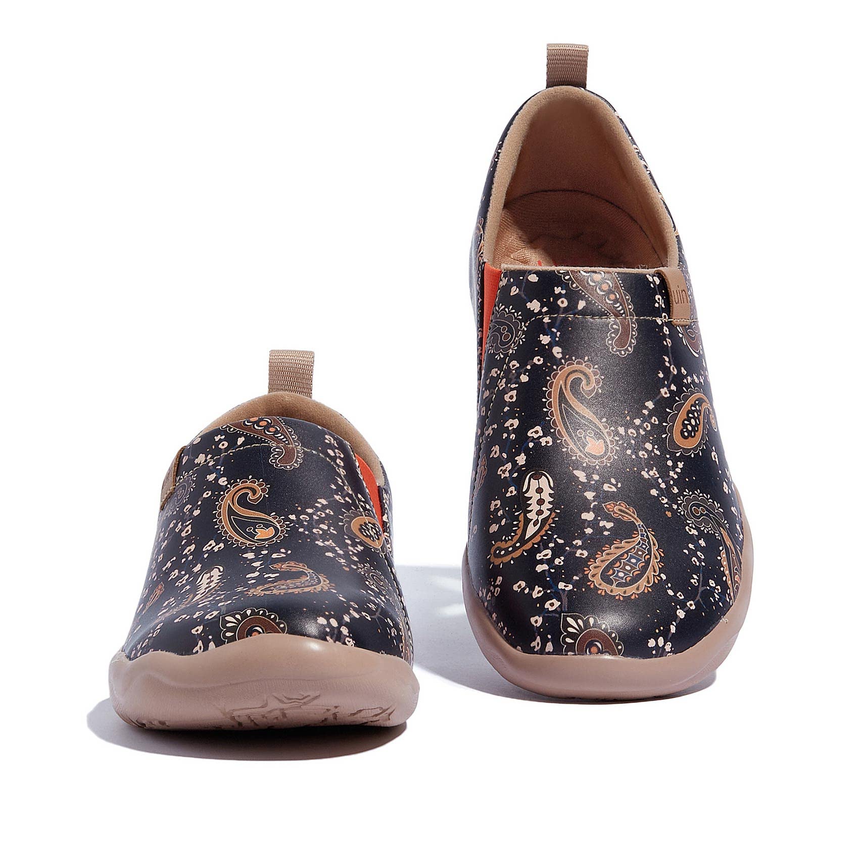 UIN Slip On da Donna Leggero Comfort Flats Sneakers Walking Casual Art Painted Scarpe da Viaggio Simpatico Orso Cuore Caldo Cuenca