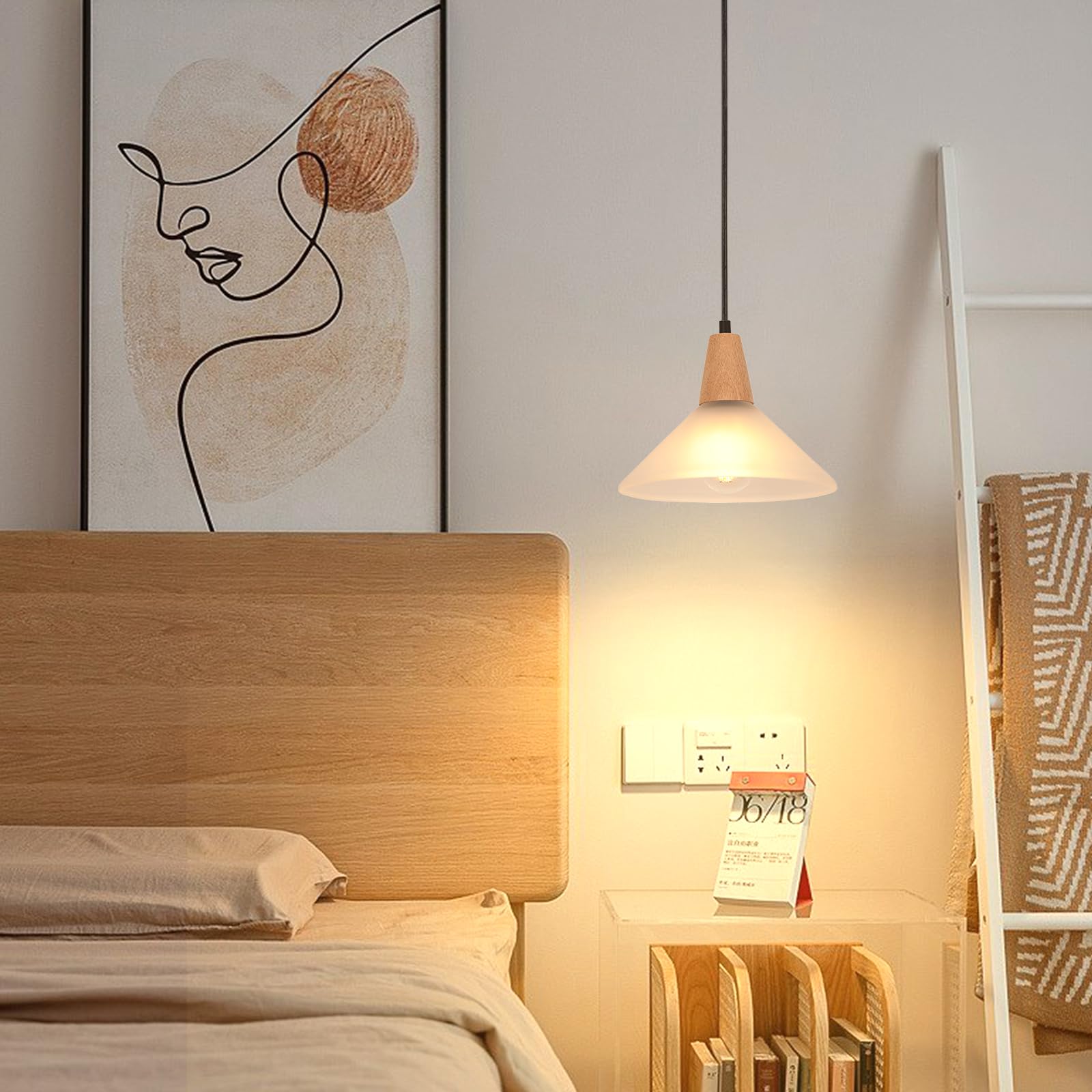Lot de 2 Suspension Luminaire en Verre Lustre Vintage Industrielle E27 Plafonnier Lustre Moderne Abat-jour en Verre Ø23cm Bois Lampes Suspendues pour Cuisine Salle à Manger Chambre Café