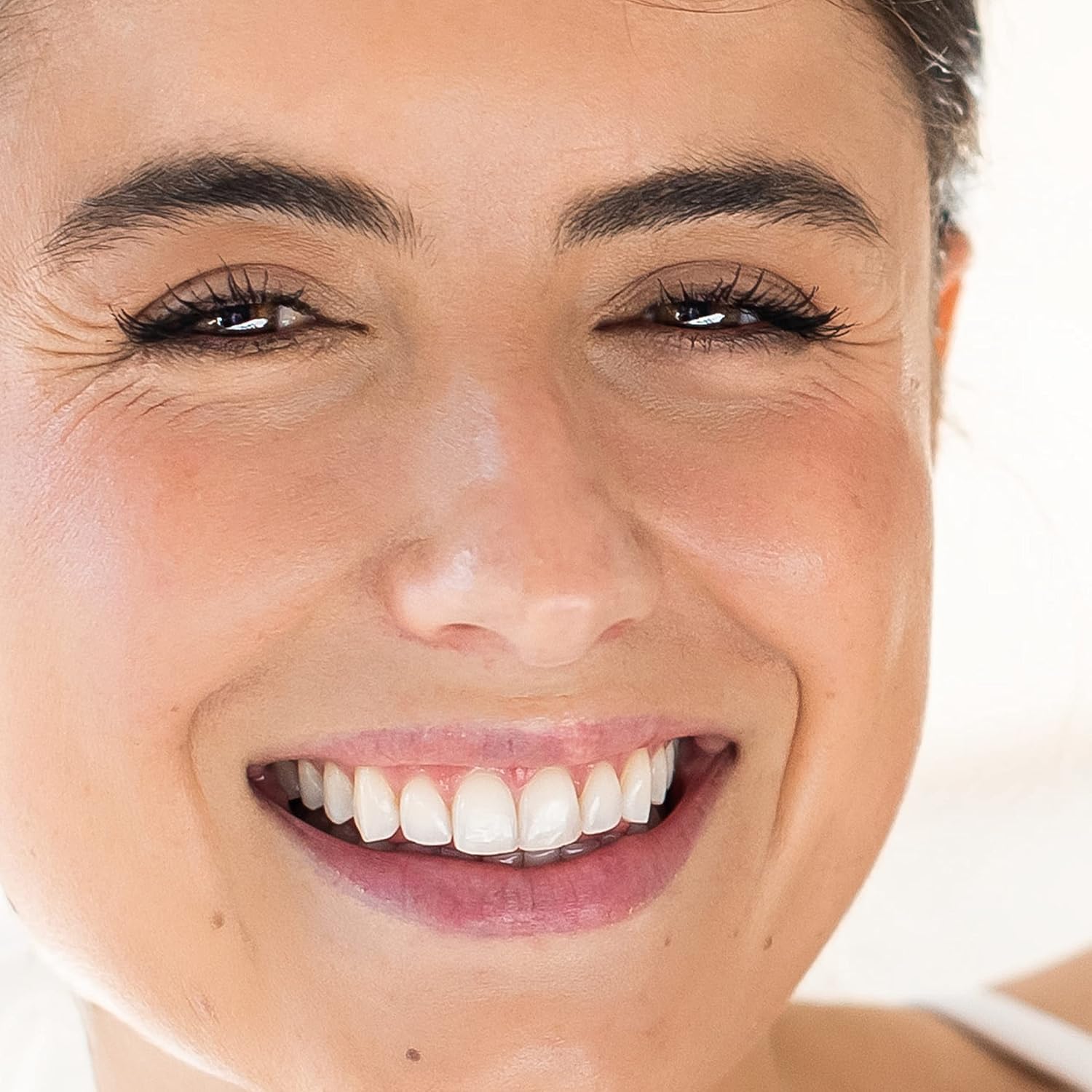 Crema hidratante facial esencial para el cuidado de la piel, ácido hialurónico, hidratación calmante, reduce líneas y arrugas, piel normal a seca, 2 onzas, paquete de 3 3