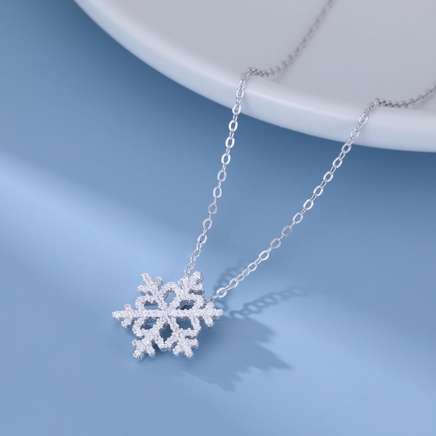 SLUYNZ 925 Sterling Silver Christmas Snowflake Necklace Pendant for Women Teens CZ Snowflake Pendant Necklace Chian Winter Necklace