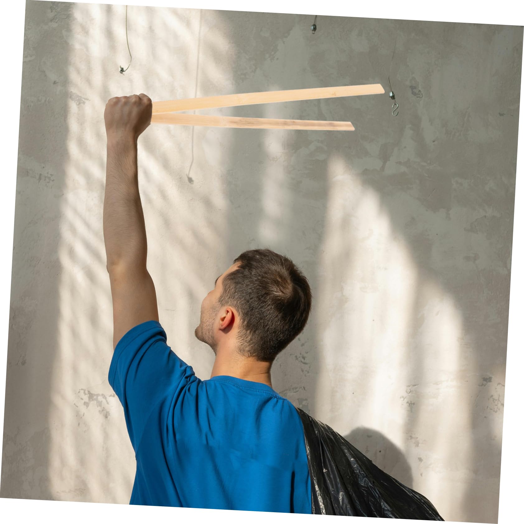 Hohopeti 2pcs Sturdy Bamboo Garbage Picker Grabber Tong and Waste Clip for Quick and Easy Cleaning