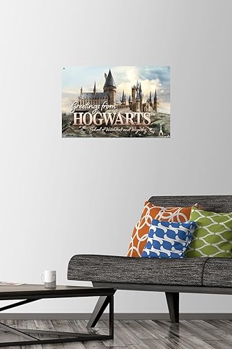 Miniatura 2 de Trends International The Wizarding World Harry Potter - Póster de pared con texto en inglés Greetings From Hogwarts, 14.72 x 22.37 pulgadas, paquete