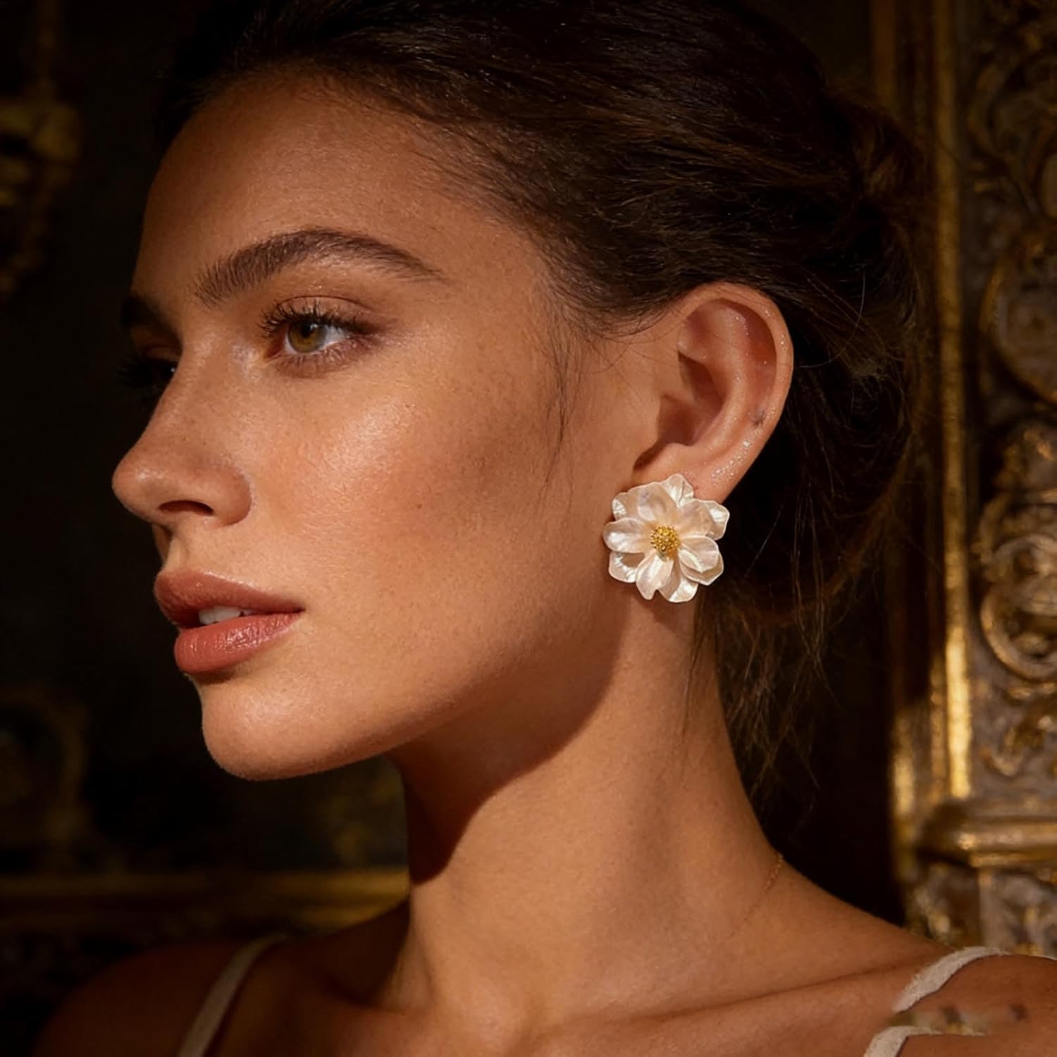 Bohemian Enamel Flower Stud Earrings White Camellia Flower Earrings Acrylic Floral Statement Earring Vintage Chunky Floral Earring Jewelry for Women - Image 6