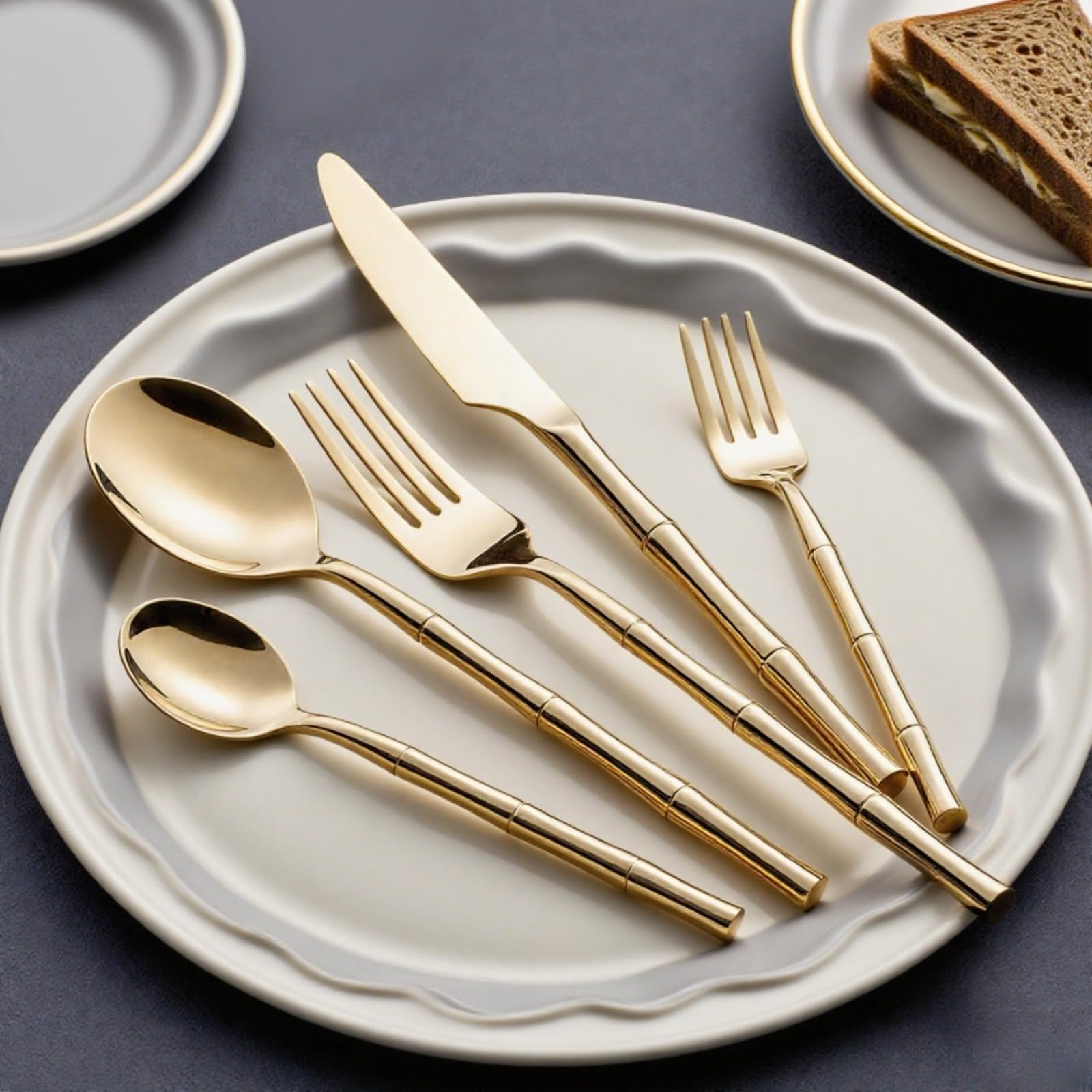 20-teiliges Goldbesteck-Set mit Holzgriff, 304-Edelstahl-Besteckset, mit Tafelmessern, Gabeln und Löffeln, spiegelpoliert, Tafelservice für 4