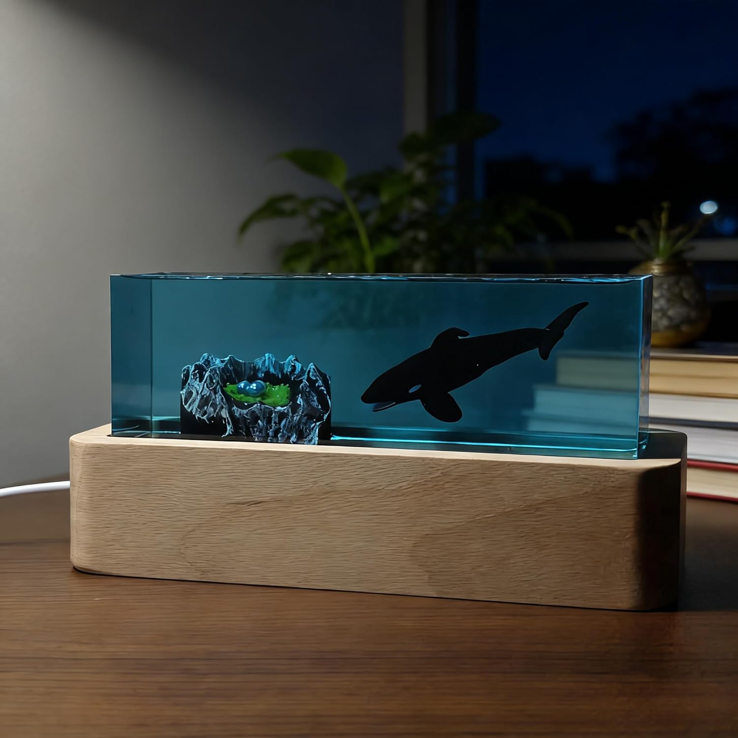 Handcrafted Ocean Scene Resin Art Lamp with Wood Base, USB Power,Sea Marine Biology Decor,Gift from the sea,Ocean epoxy Night Light(Killer Whale)