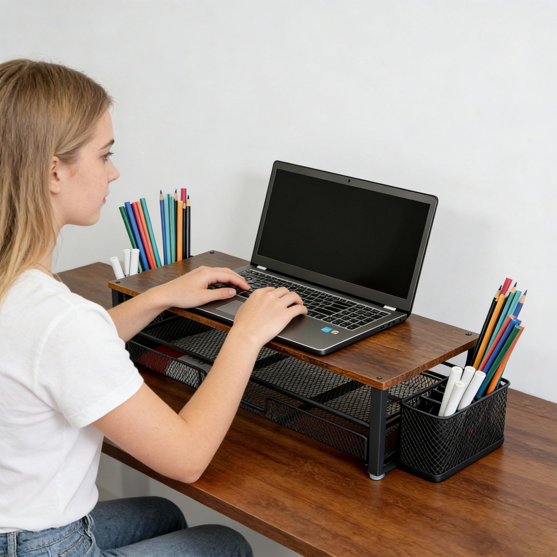 Piattaforma espositiva moderna larga 48,5 cm con cassetto integrato e supporti per accessori per scrivania ordinata casa ufficio planner