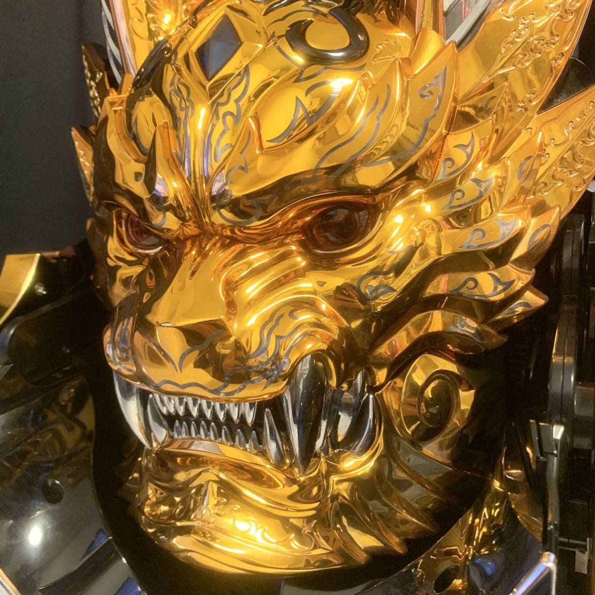 Amazon.co.jp: フェイスオブ牙狼 金翔枠 パチンコ役物 黄金騎士牙狼 
