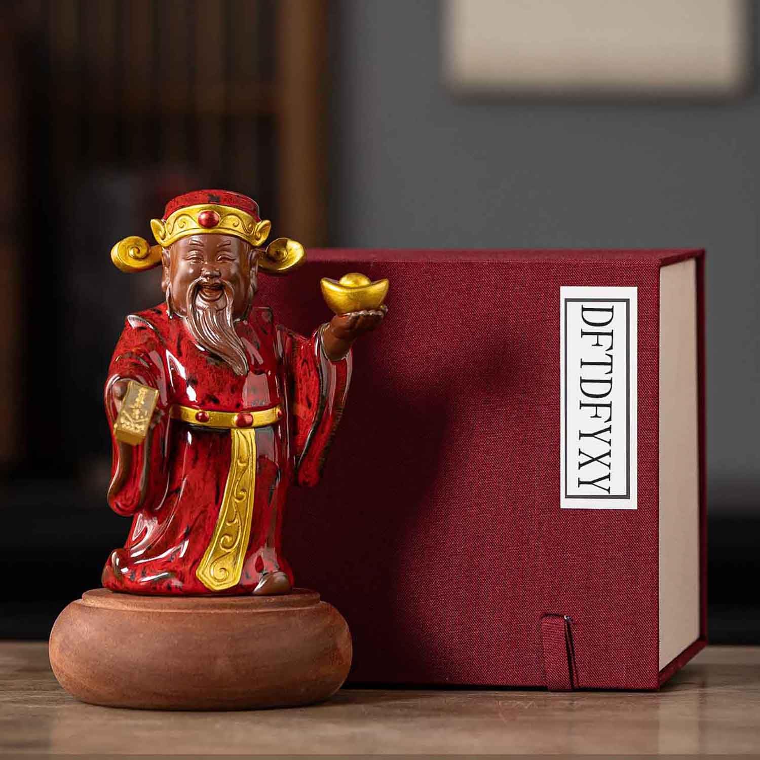 DFTDFYXY God of Wealth Holding Ingots Ruyi Scepter Statue Top Resin CAI Shen Statue-God of Wealth and Fortune for Home, Feng Shui Statue,Chinese Decor & Gifts,Chinese New Year Gift,Red
