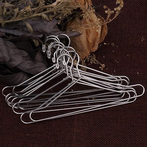 Miniatura 7 de JANOU 10pcs linda casa de muñecas ropa colgar en miniatura alambre ropa soporte (plata)