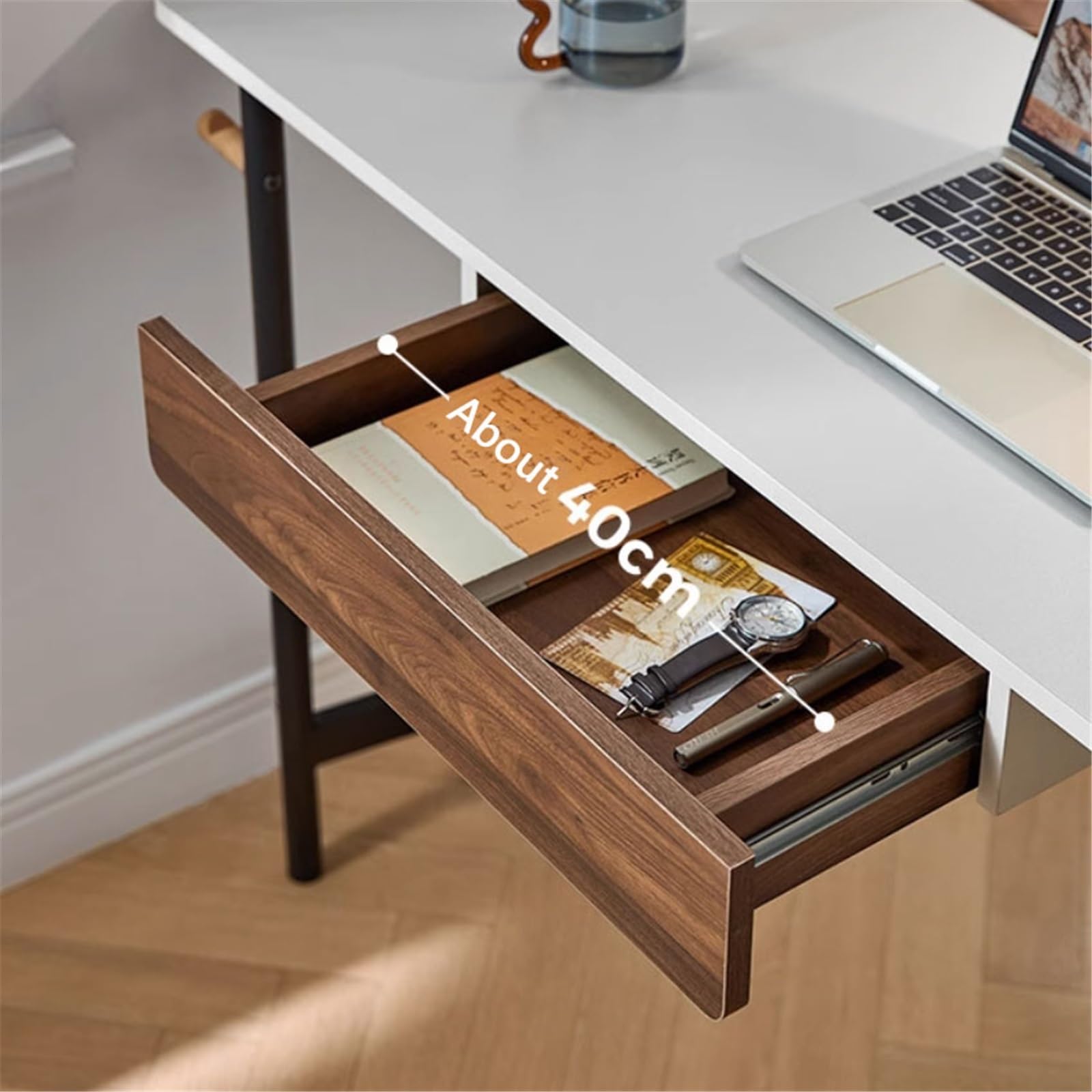 Scrivania per Computer Scrivania Moderna da 47,2" for la casa, postazione di Lavoro for Laptop, cassetto, Porta Prese e Ganci in Legno massello