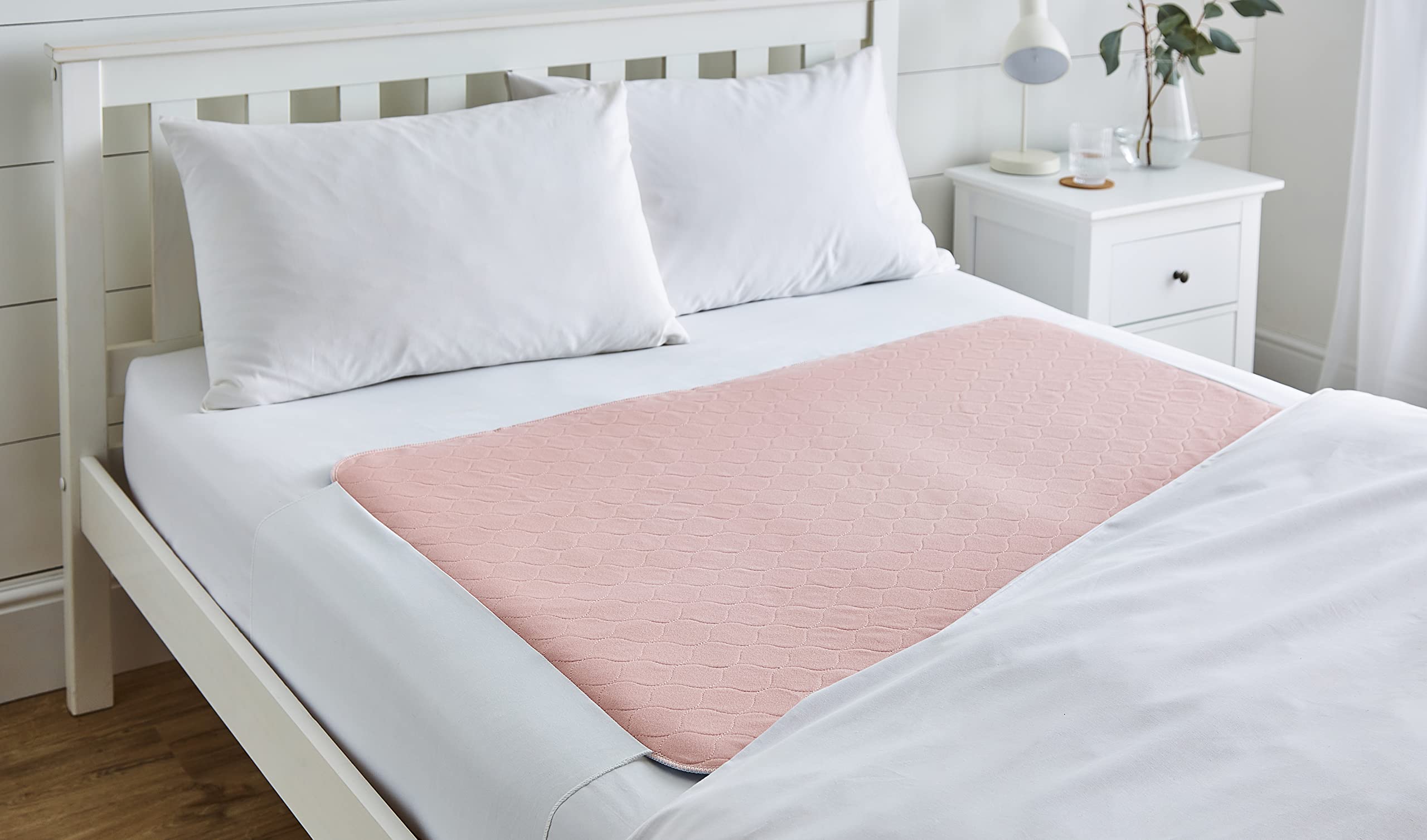 1 x Drylife Super Absorbent Washable Single Bed Protector Pad with Tucks | 90cm x 150cm | Thin Reusable Incontinence Bedding Protection, Comfortable & Durable | Pink Reusable Pad
