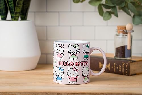 Miniatura 105 de Silver Buffalo Sanrio Hello Kitty and Friends Kuromi Poses - Taza de cerámica, 20 onzas