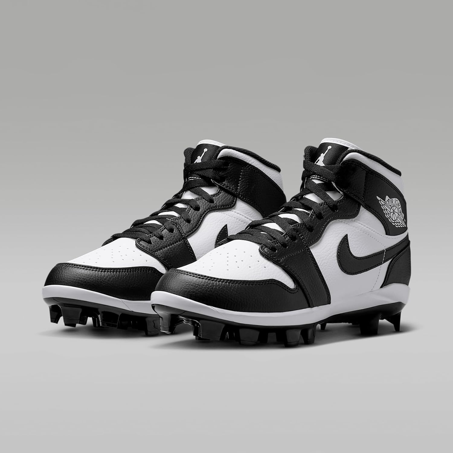 Jordan 1 Retro MCS Men's Baseball Cleats (White/Black/Black)