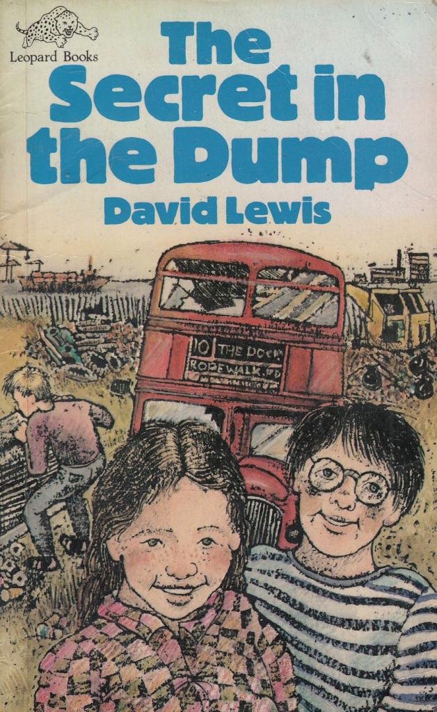 Secret in the Dump (Leopard books): David R. Lewis: 9780862011840 ...