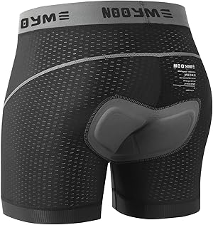 Gepolsterte Männer Fahrradunterhose für Übergrößen mit Flatlock-Nähten und breitem Gummiband an der Taille sowie Silikonstreifen am Beinabschluss. 