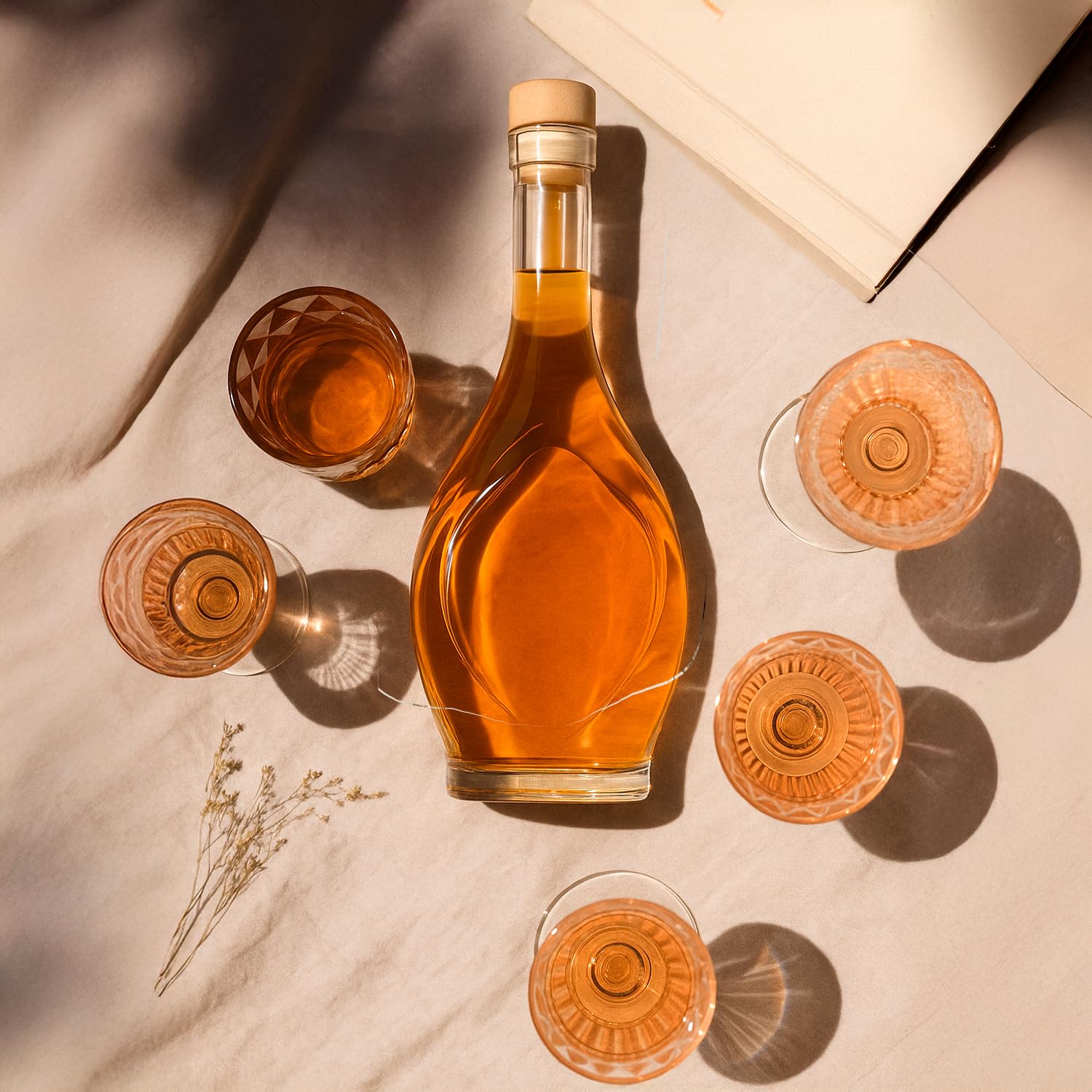 Icona Lot de 50 bouteilles en verre vides de 500 ml avec bouchons - Verre élégant et moderne - Pour la conservation du vin, des teintures mères, du miel et du sirop