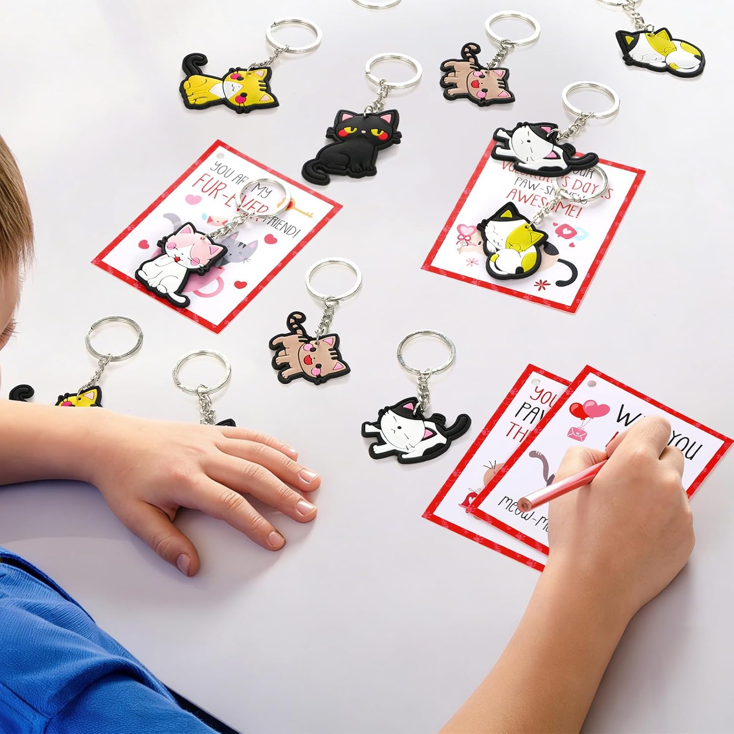 Cunno 36 Packs Valentines Cards for Classroom Valentines Day Gifts with Cat Keychain School Class Exchange Gifts Set Exchange Goody Bag Favors