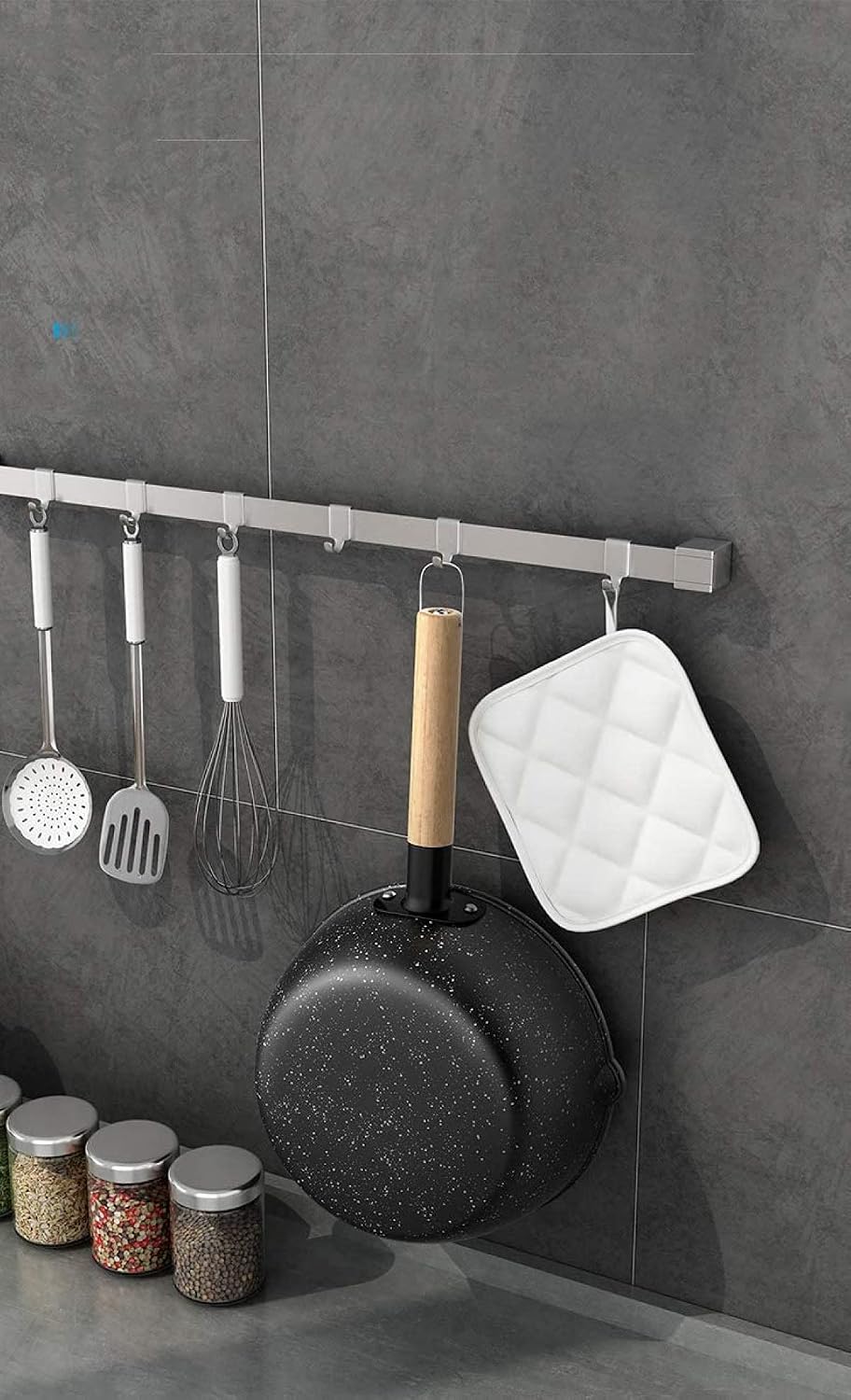qiuqiu Non-Stick Milk Pot with Handle Milk Pan Diameter 18 Cm Height 8 Cm for Induction and All Hobs, Non-Stick Coated