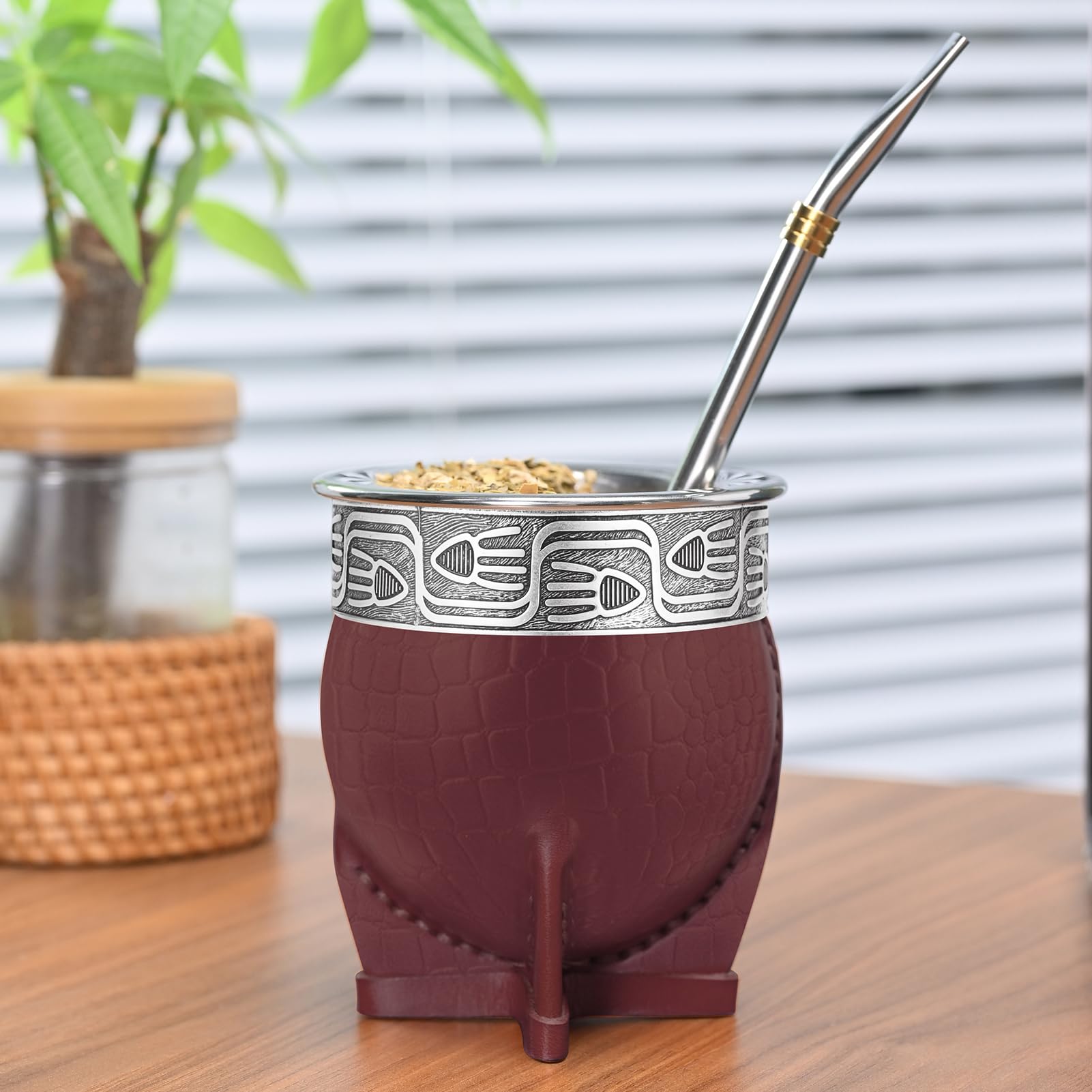 Cuopru Imperial Mate - Juego de calabaza con bombilla, taza de té de yerba mate, pajita mate y un cepillo de limpieza incluido, Guarda Rupestre - Estilo pescado (marrón)