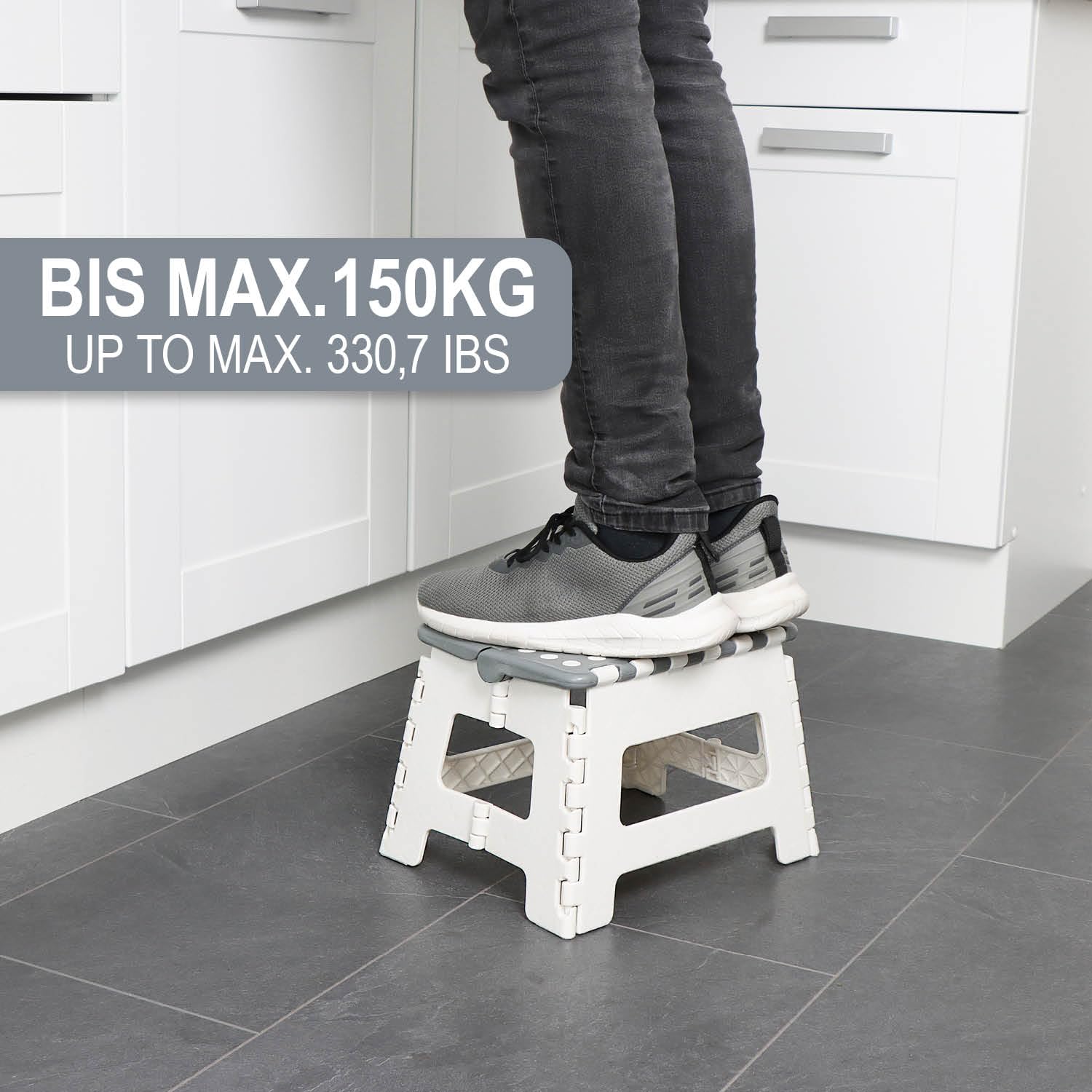 COM-FOUR® folding step with rubber studs, foldable step stool, portable climbing aid for household, non-slip folding stool - Image 4