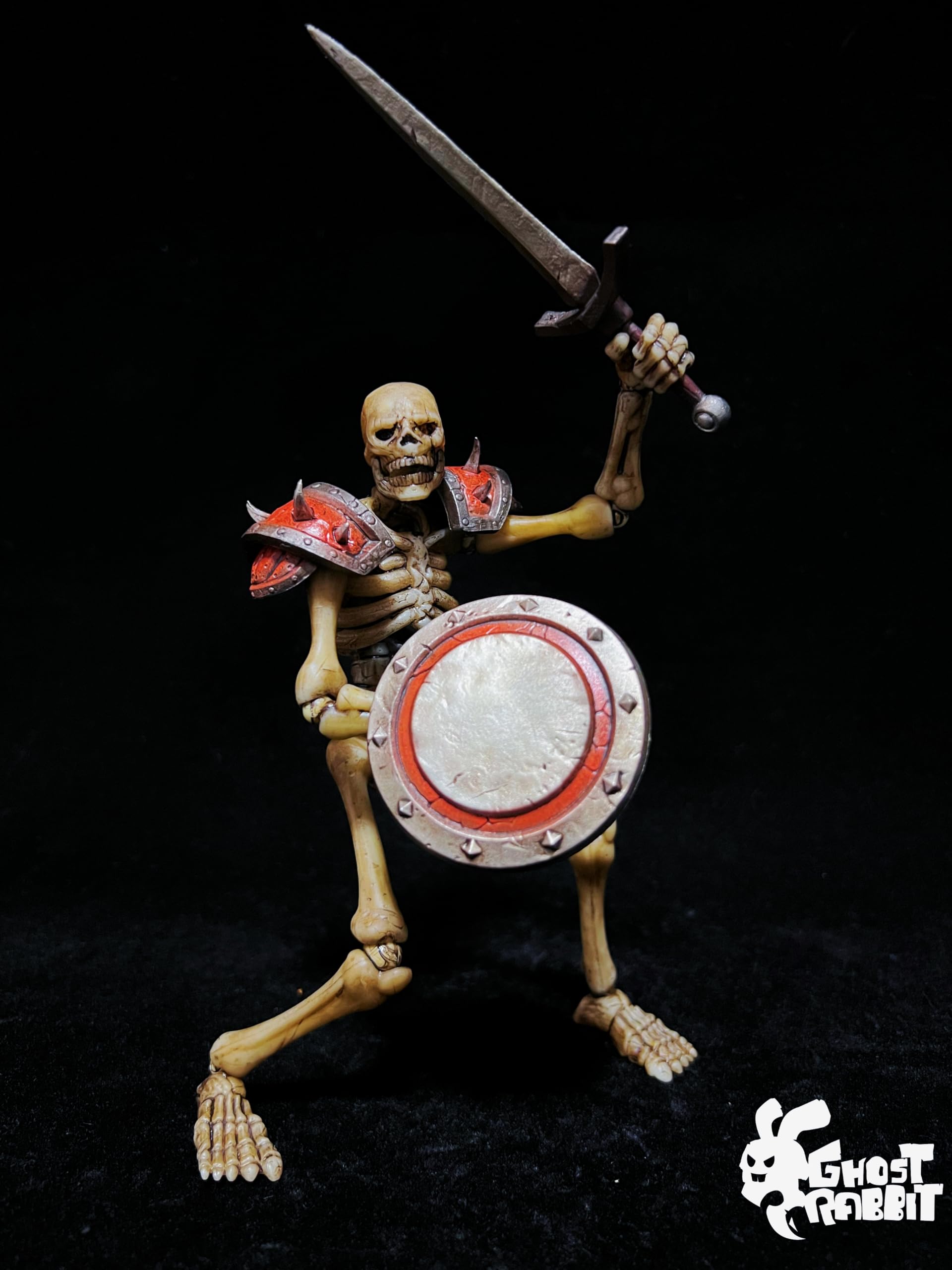 TOYVERSE YOTOTOY Figurka akcji w skali 1/12, smutny oszust z mieczem i tarczą, 18 cm, odkupienie, szkielety, linia nocnych oszustów, alternatywna głowa dyni, zdejmowana zbroja dla dzieci w wieku od 15
