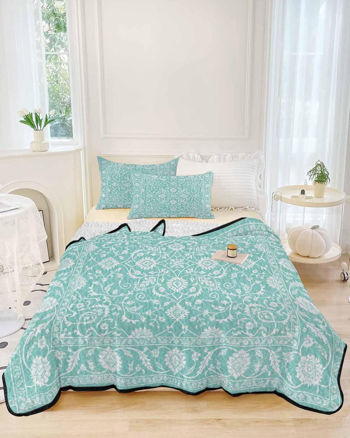 King Size Quilt Set, Boho Mint Green Paisley Floral Lightweight Bedspread Coverlet Set Soft Microfiber Summer Quilt with 2 Pillow Shams, Abstract Wild Flower 3 Piece Comforter Bedding Set