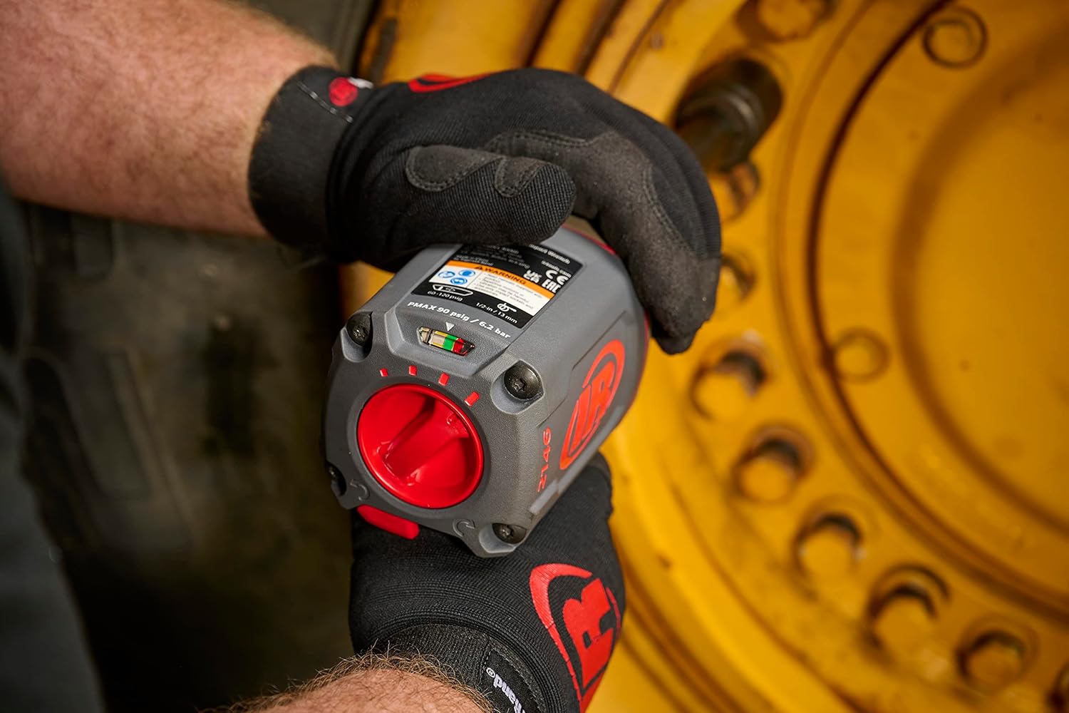 Ingersoll Rand 2146Q1MAX-3 3/4" Air Impact Wrench, Quiet, 2,000ft-lbs Nut-busting torque, Maintenance Duty, 3" Ext Anvil
