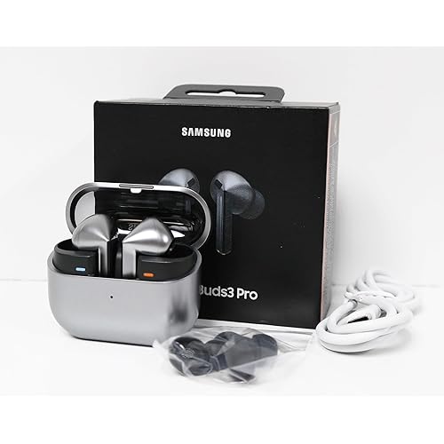 SAMSUNG Galaxy Buds 3 Pro AI True Wireless Bluetooth Earbuds, Noise Cancelling, Sound Optimization, Real-Time Interpreter, Redesigned Comfort Fit Latin American Version (Silver)