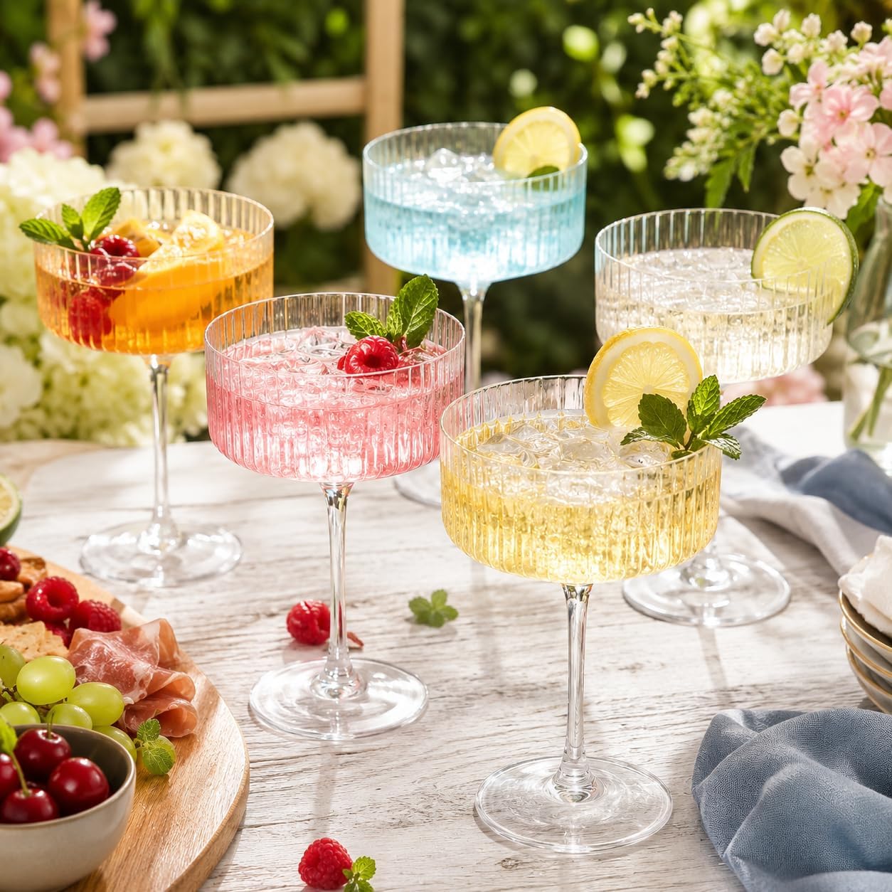 Oojami 12 Pcs 10 oz Plastic Ribbed Martini Glasses Clear