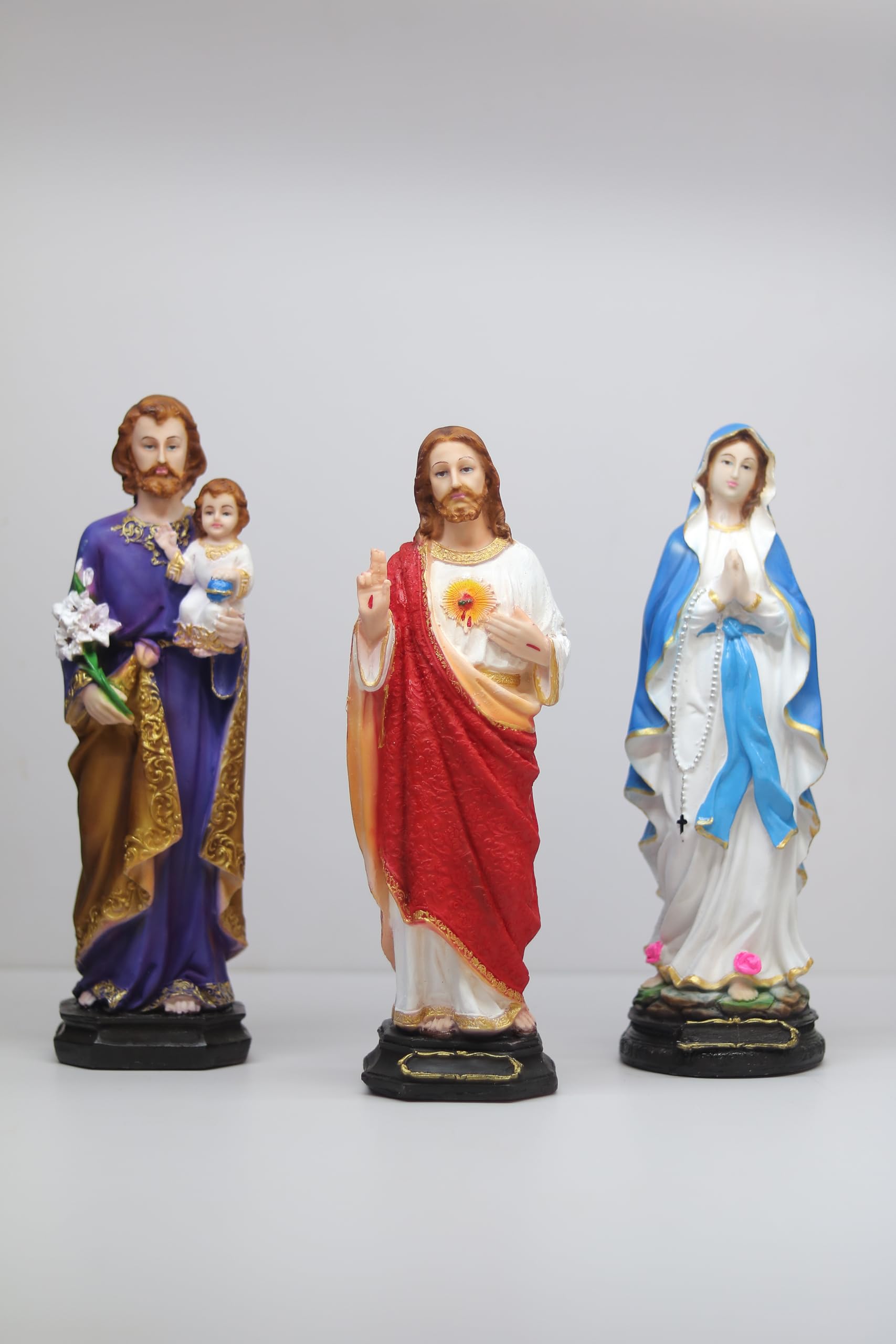 Holy Family Showpiece Idol Christian Gifts for Home Decor God Idol Catholic Decoration for Table Wall Figurine for House Warming Wedding Anniversary