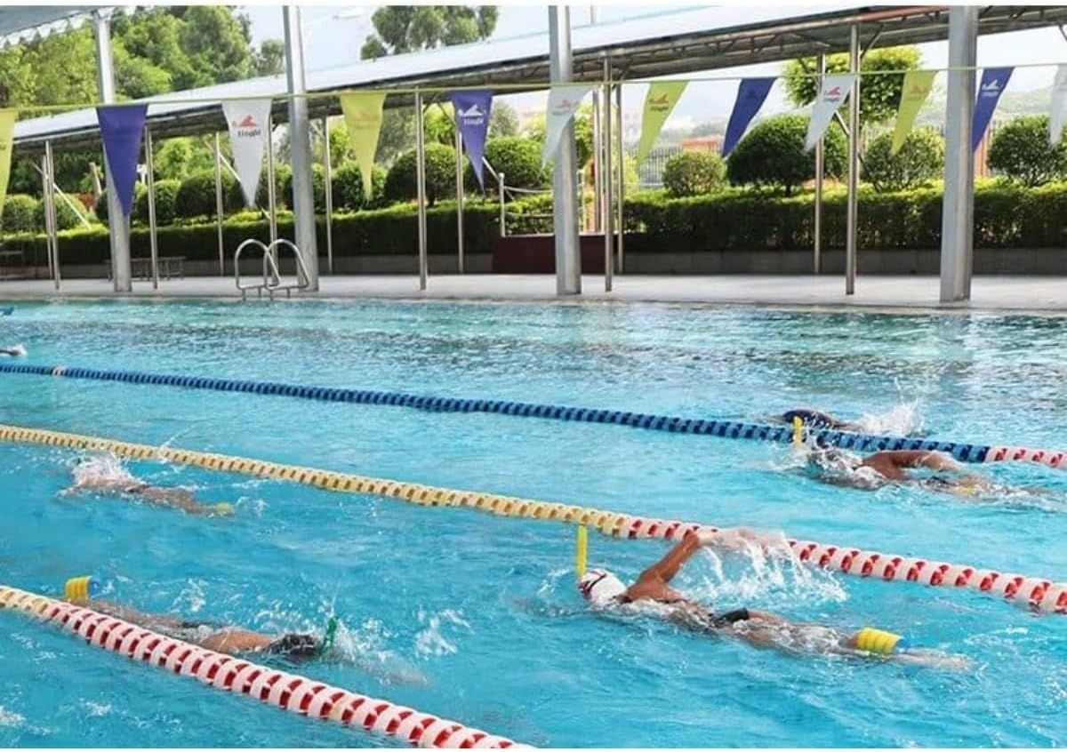 水泳 練習用競泳 、スイマーズシュノーケル、フリースタイル用 、センターマウント、 バタフライ 平泳ぎ フリースタイル用 大人用 ス