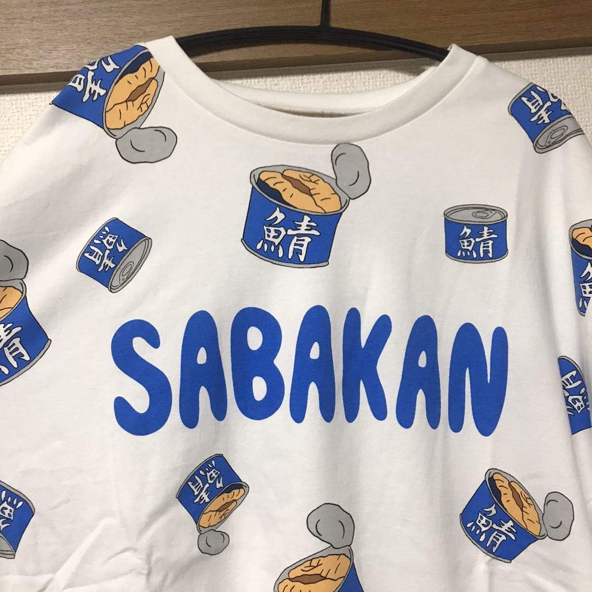 Amazon Punyus サバ缶tシャツ フード総柄 サイズ4 4xl 人気 オーバーサイズ ビッグシルエット 渡辺直美 吉本 プニュズ Tシャツ カットソー 通販