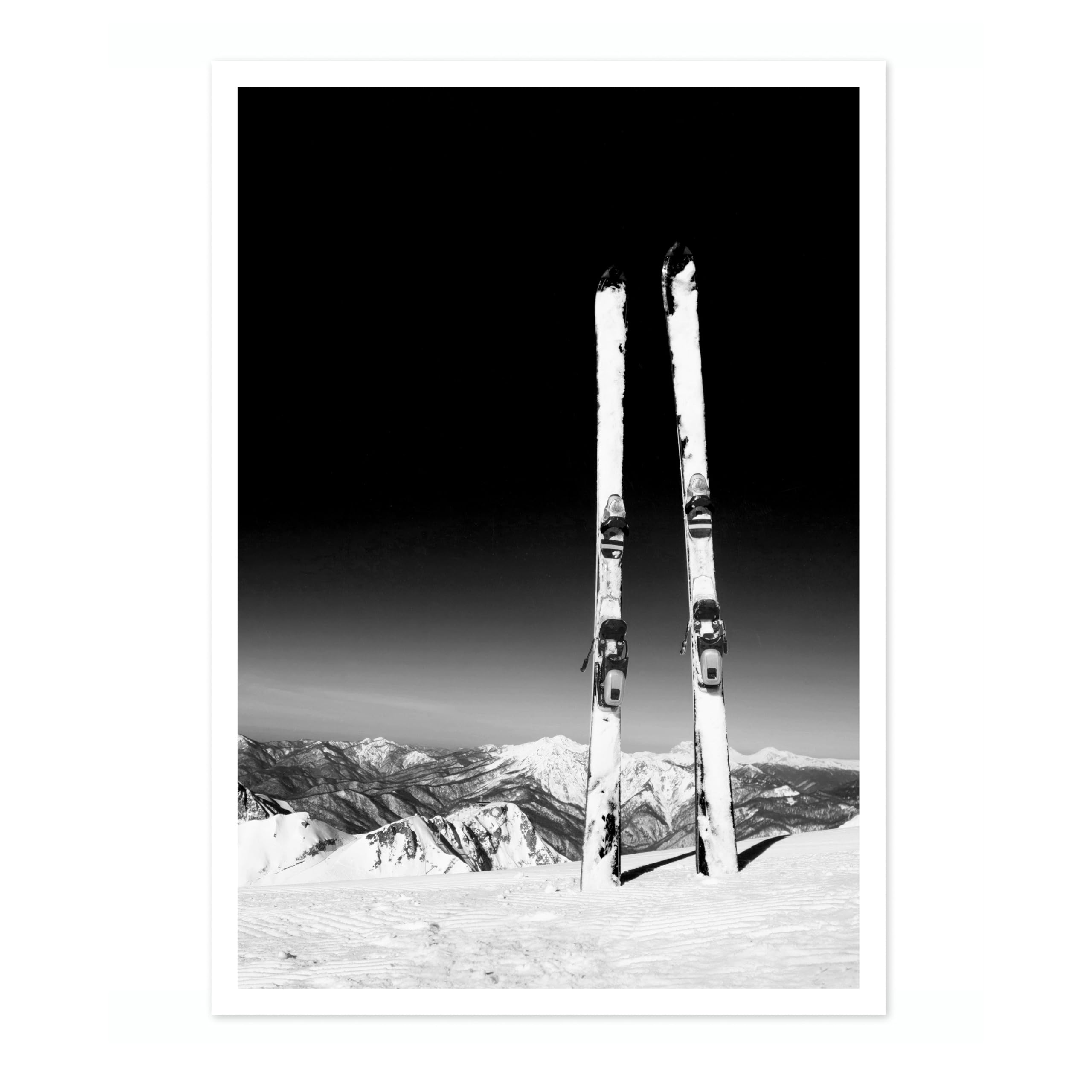 Skis Poster Black & White Vintage Photography Print Minimalist Modern Interior Decoration, Archival Matte, A2 (Print Only) - 59.4x42cm