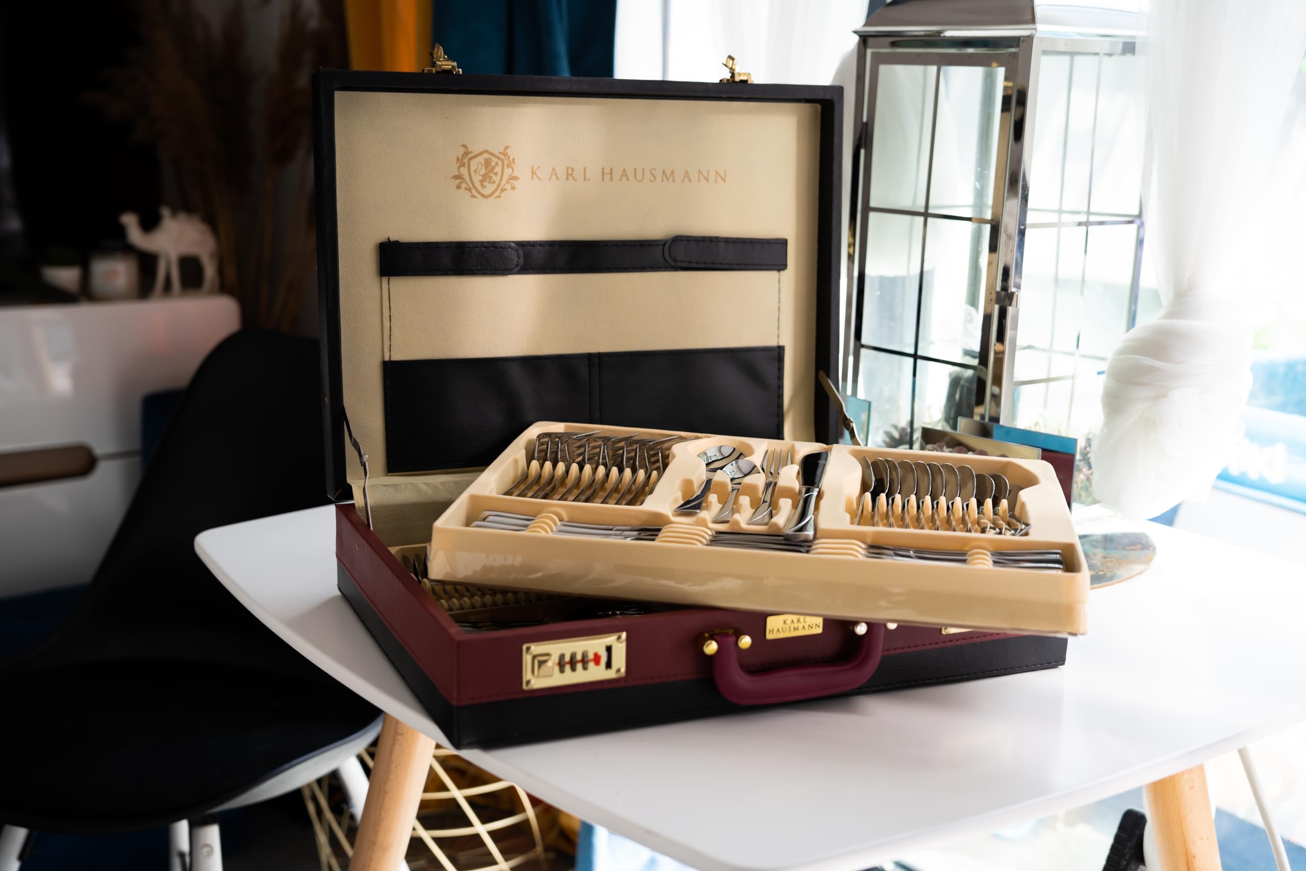 KARL HAUSMANN Set Posate 12 Persone, 72 Pezzi in Acciaio Inox 18/0 con Valigetta - Servizio Posate con Coltelli Forchette Cucchiai + Posate da Servizio, Lucido, Lavabili in Lavastovigli