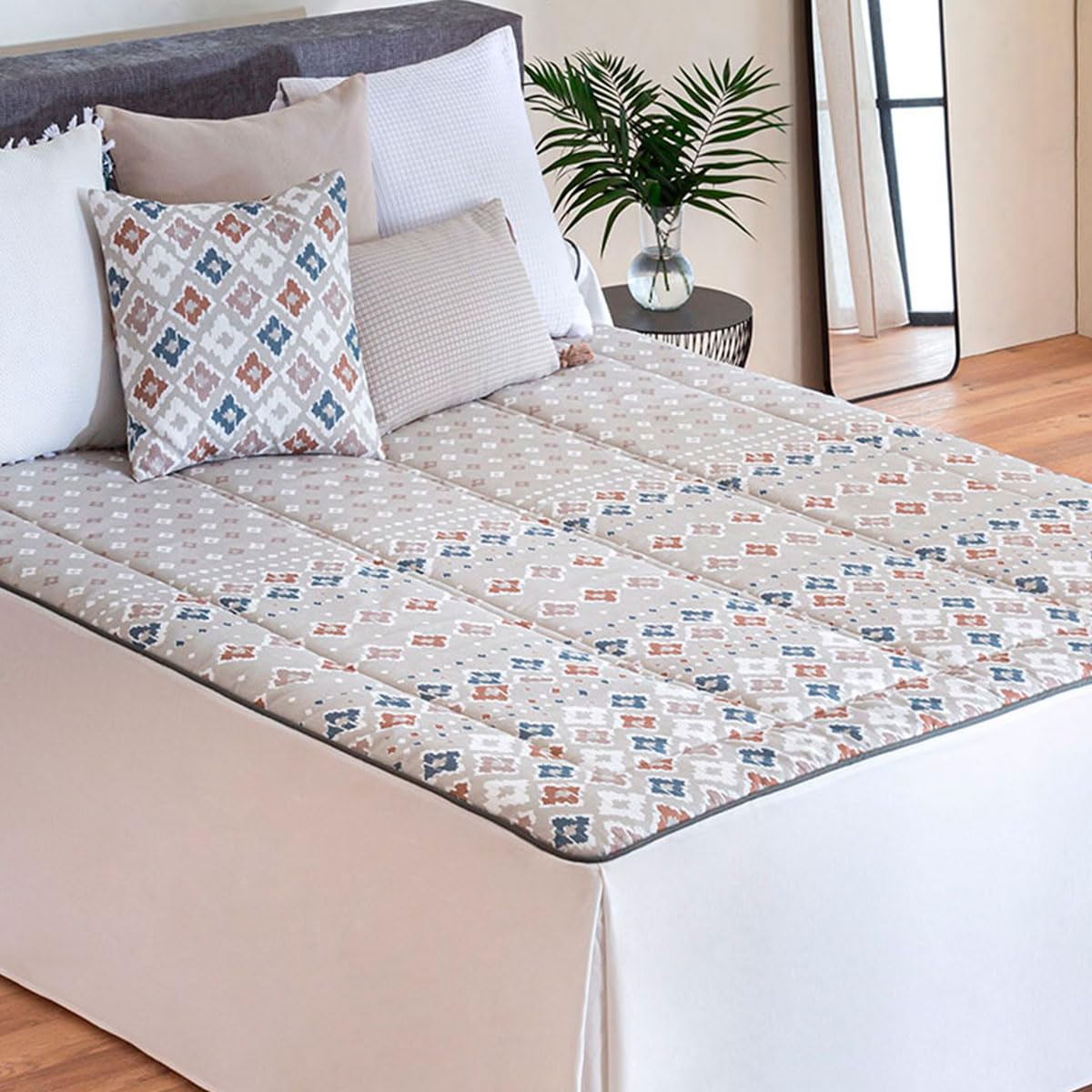 Lanovenanube Colcha Edredón Toledo Azul Cama 135 150 g con Cojín