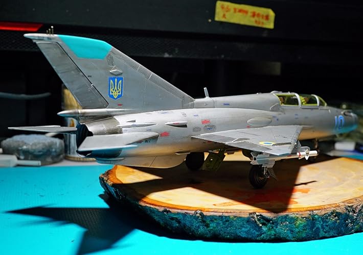 トランペッター 1/48 MiG-21MF プラモデル Amazon.com: Trumpeter 1/48 MiG-21MF Plastic Model : Arts, Crafts