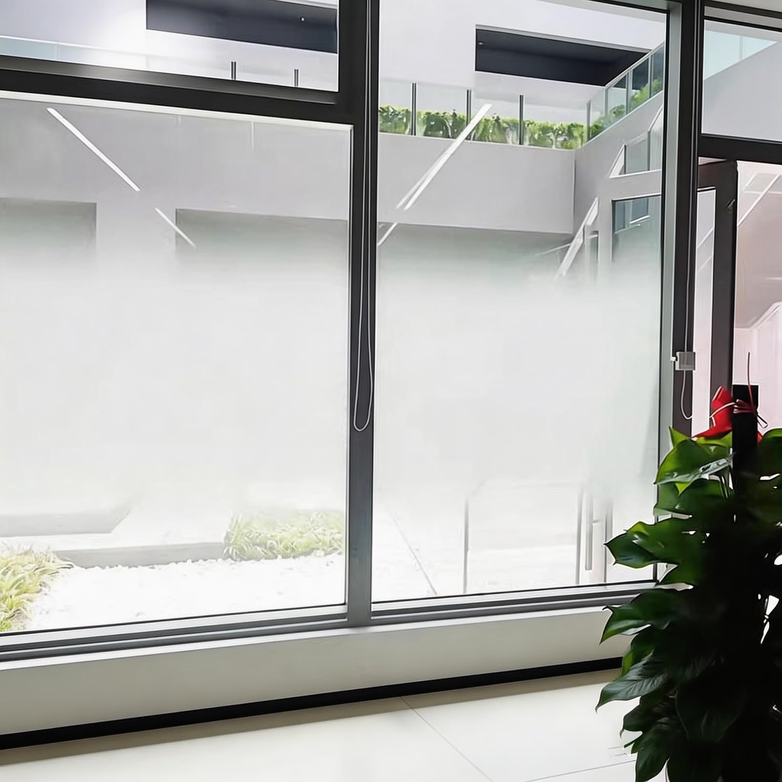 Film adhésif décoratif pour salles de réunion et cloisons de bureaux