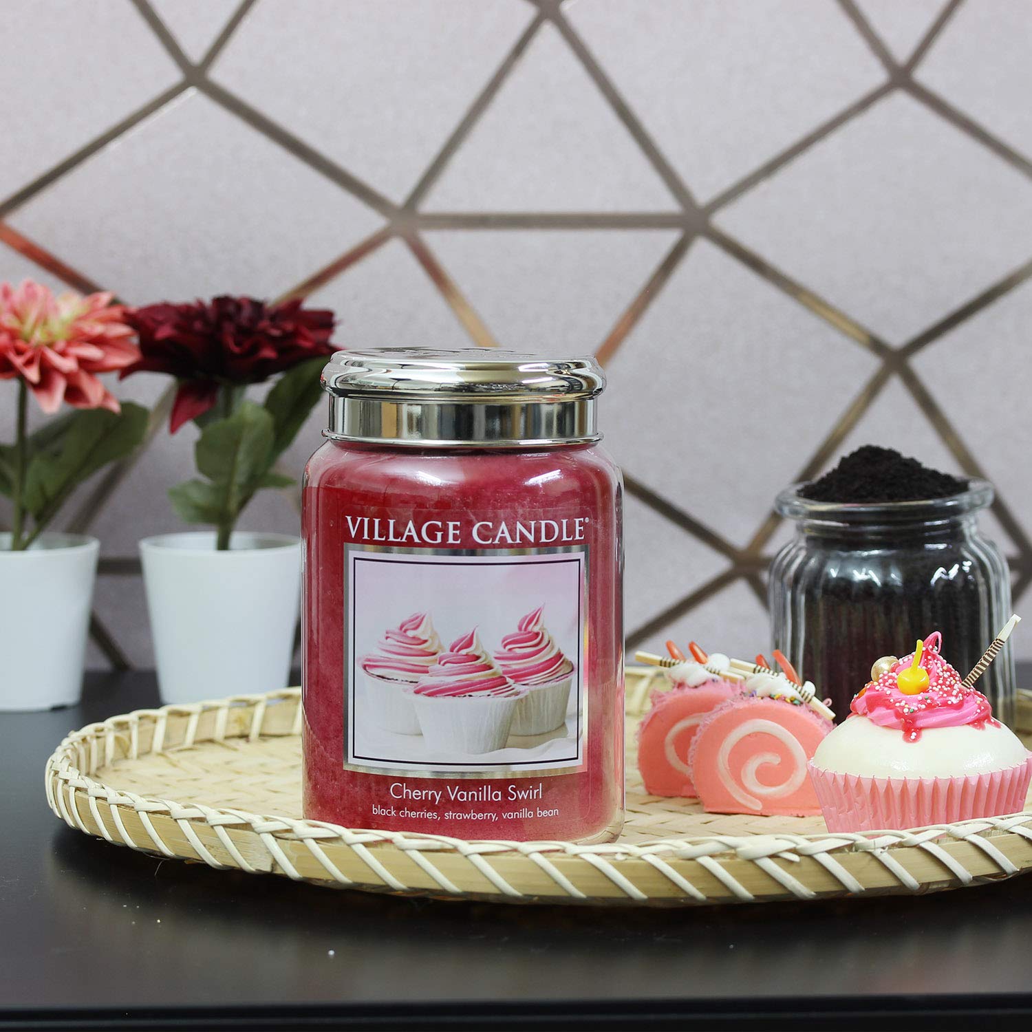 Village Candle Tradition Jar Large 602 g Cherry Vanilla Swirl