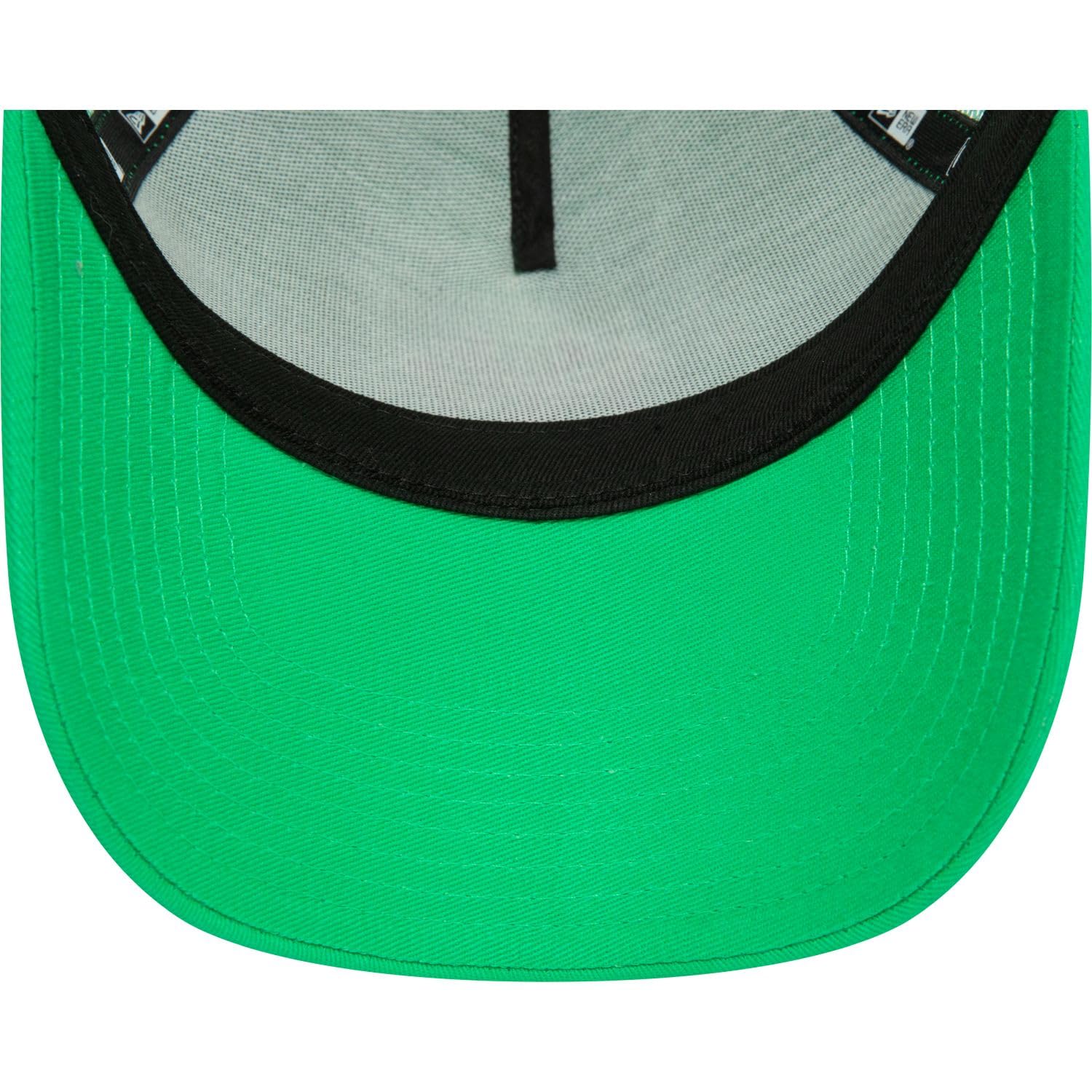 Amazon | New Era Aフレームメッシュトラッカーキャップ