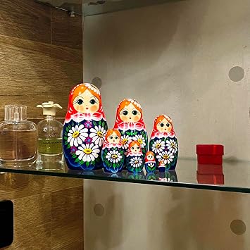 Russian Matryoshka Dolls Set of 7 pcs - Russia Dolls in Sarafan Dress with Bouquet of Chamomile Flowers - Handmade Russian Nesting Dolls -