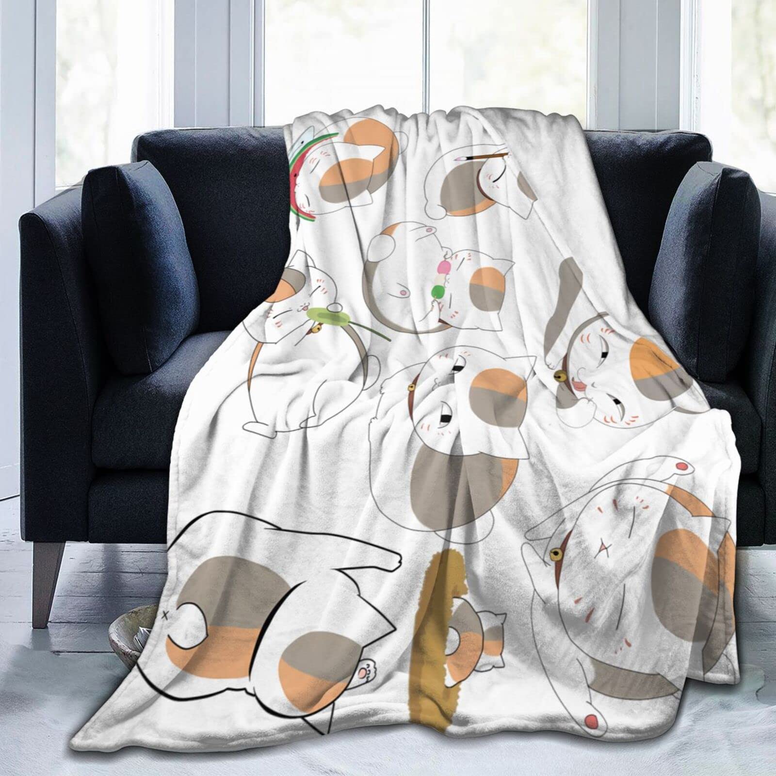 夏目友人帳　着る毛布 Amazon.co.jp: 夏目友人帳 着る毛布 しまむら 白ニャンコ先生