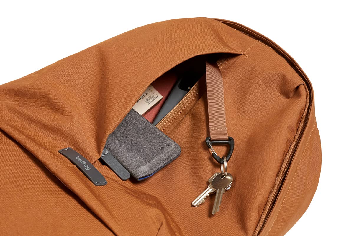 Amazon.co.jp: [Bellroy] Classic Backpack Plus ノートパソコンバッグ