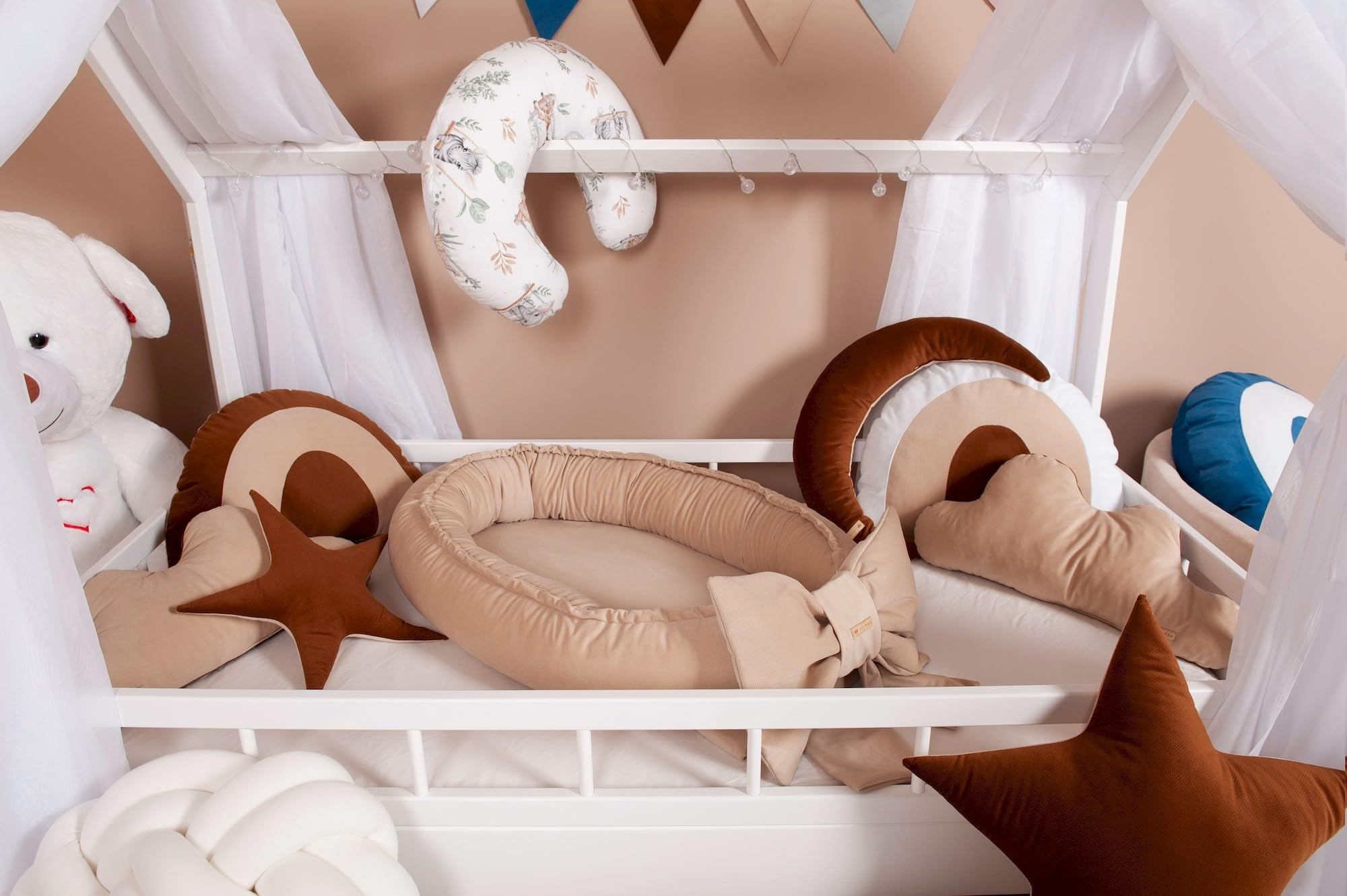 Cocon bébé avec nœud décoratif, réducteur de lit, nid bébé, douillet (couleur: rose clair)