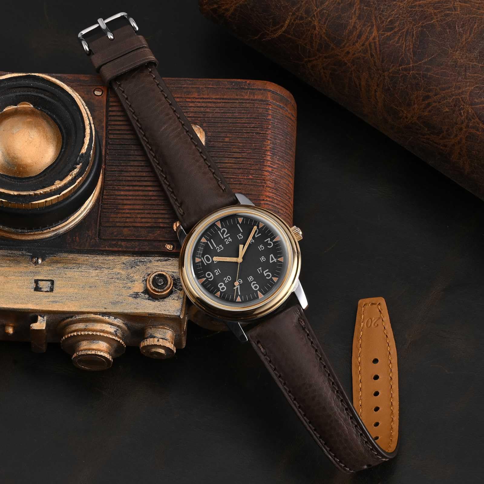 BISONSTRAP Italian Leather Watch Straps, Collector Series Watch Bands, Extra Long Length, 22mm, Retro-Marron